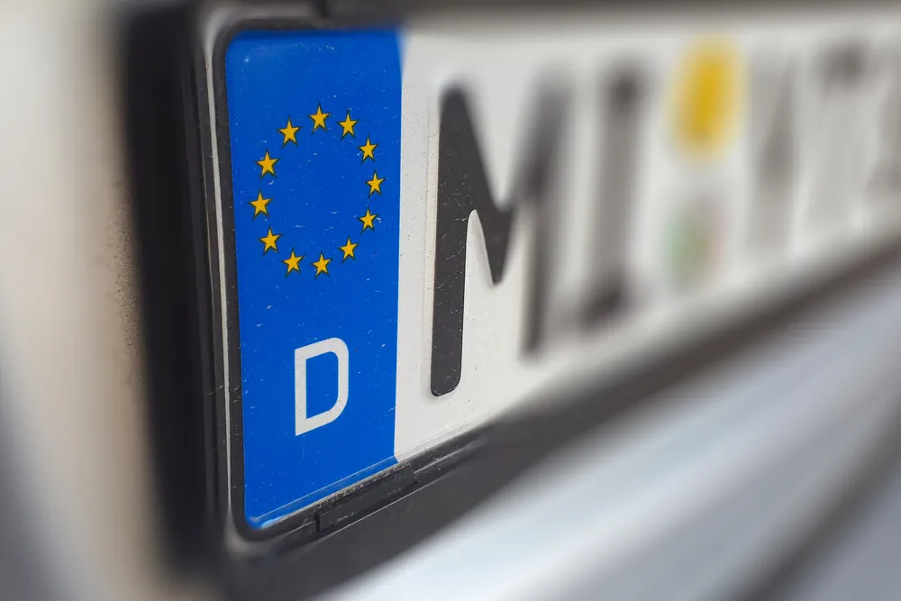E-Kennzeichen für Elektro- und Hybridfahrzeuge im Gewerbebetrieb